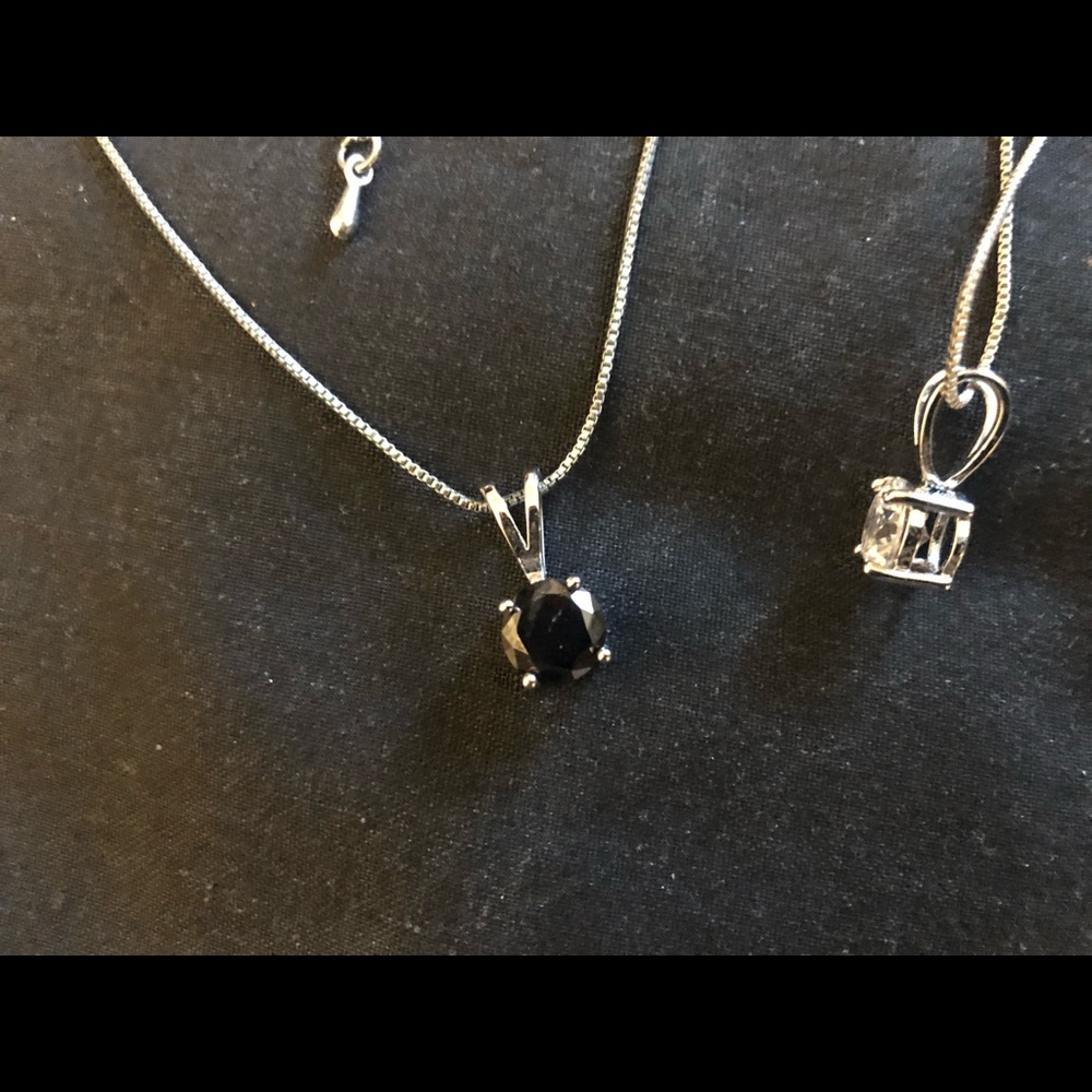 Necklaces - Picture 2 of 4